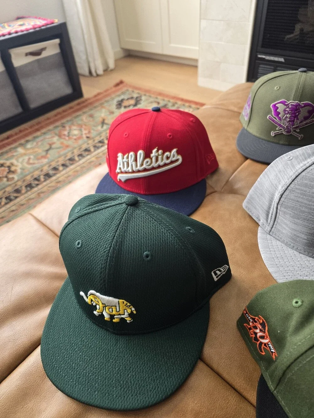 Lot of 10 New Era 5950 Oakland A's Hats. Size 8